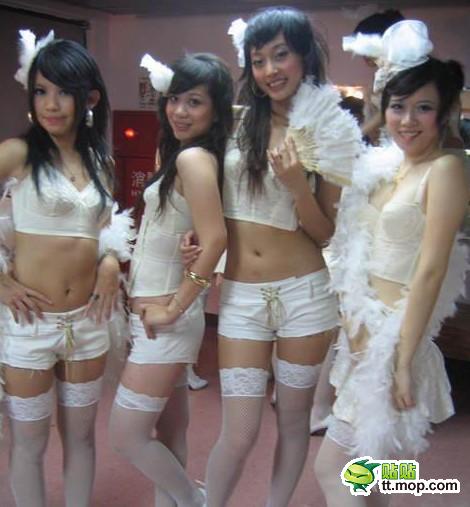 �ݳ���̨������Ů ̫�����˰ɣ�