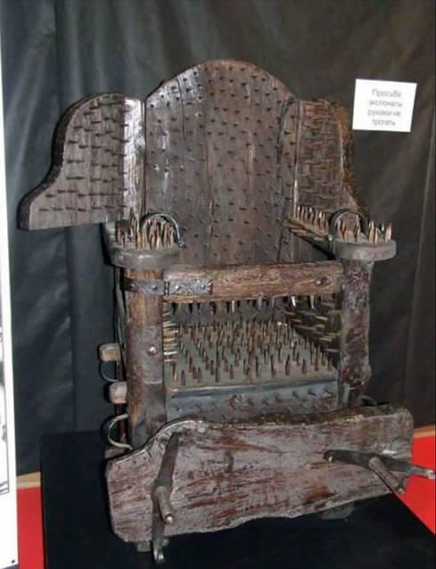 ���̱�̬ ͼ�ҹŴ���������Ů�˵Ĳп��̾ߣ�