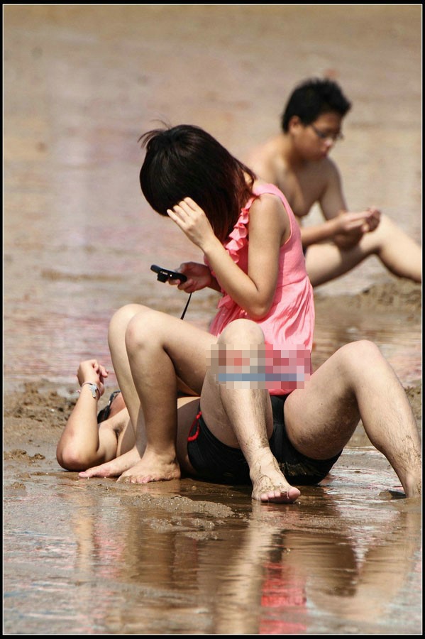 ����ɳ̲���ǶԿ��ŵ����²����գ�ͼ��