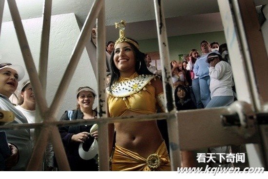 �������Ů�Ӽ���ѡ��ʵ¼